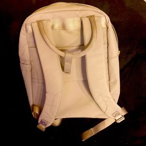 Open story computer bag.